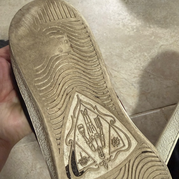 Gucci Kingsnake Leather Sneakers Men's Size: 10 - Picture 4 of 9